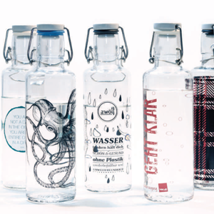 Glazen waterfles bedrukken