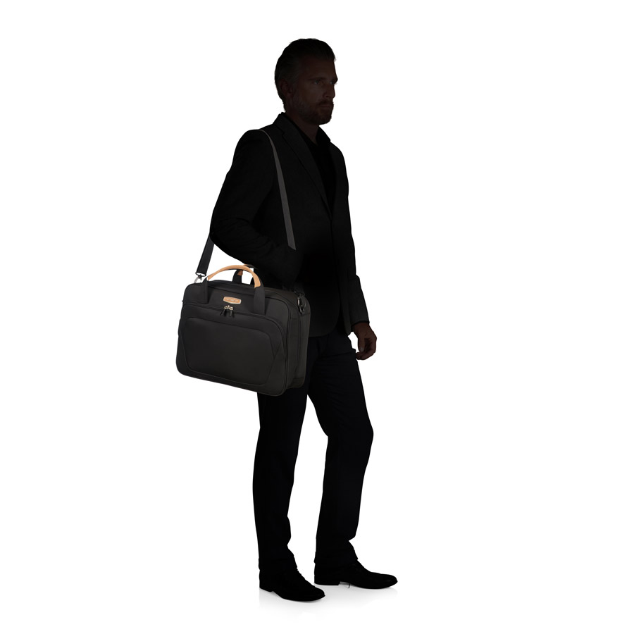 Eco-schoudertas-van-Samsonite,-gemaakt-van-gerecycled-materiaal.-Personaliseerbaar-met-logo-of-initialen-(4) Eco-schoudertas-van-Samsonite,-gemaakt-van-gerecycled-materiaal.-Personaliseerbaar-met-logo-of-initialen-(4)