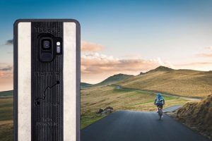 TELEFOONHOESJE VOOR WIELERFANS
