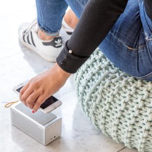 Charging Speaker2