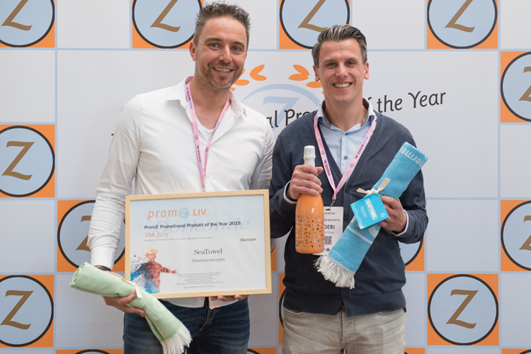 Winnaar Vakjury PPPOTY Duurzaam SeaTowel Gimmeconcepts