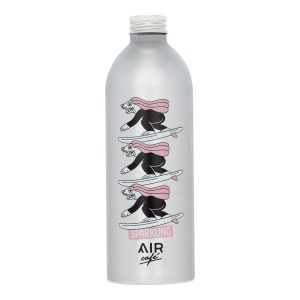 Aluminium drinkfles met bronwater