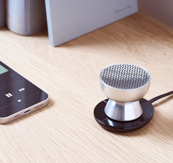 Lexon Tamo Bluetooth®-speaker die onbeperkt verbonden kan worden